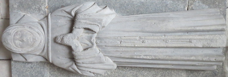 knight in priest robes 1300